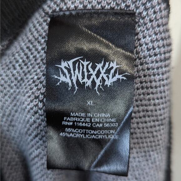 SWIXXZ by Maggie Lindemann Black Lightning Print Button Up Cardigan Size XL - Picture 5 of 7